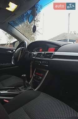 Седан MG 550 2012 в 