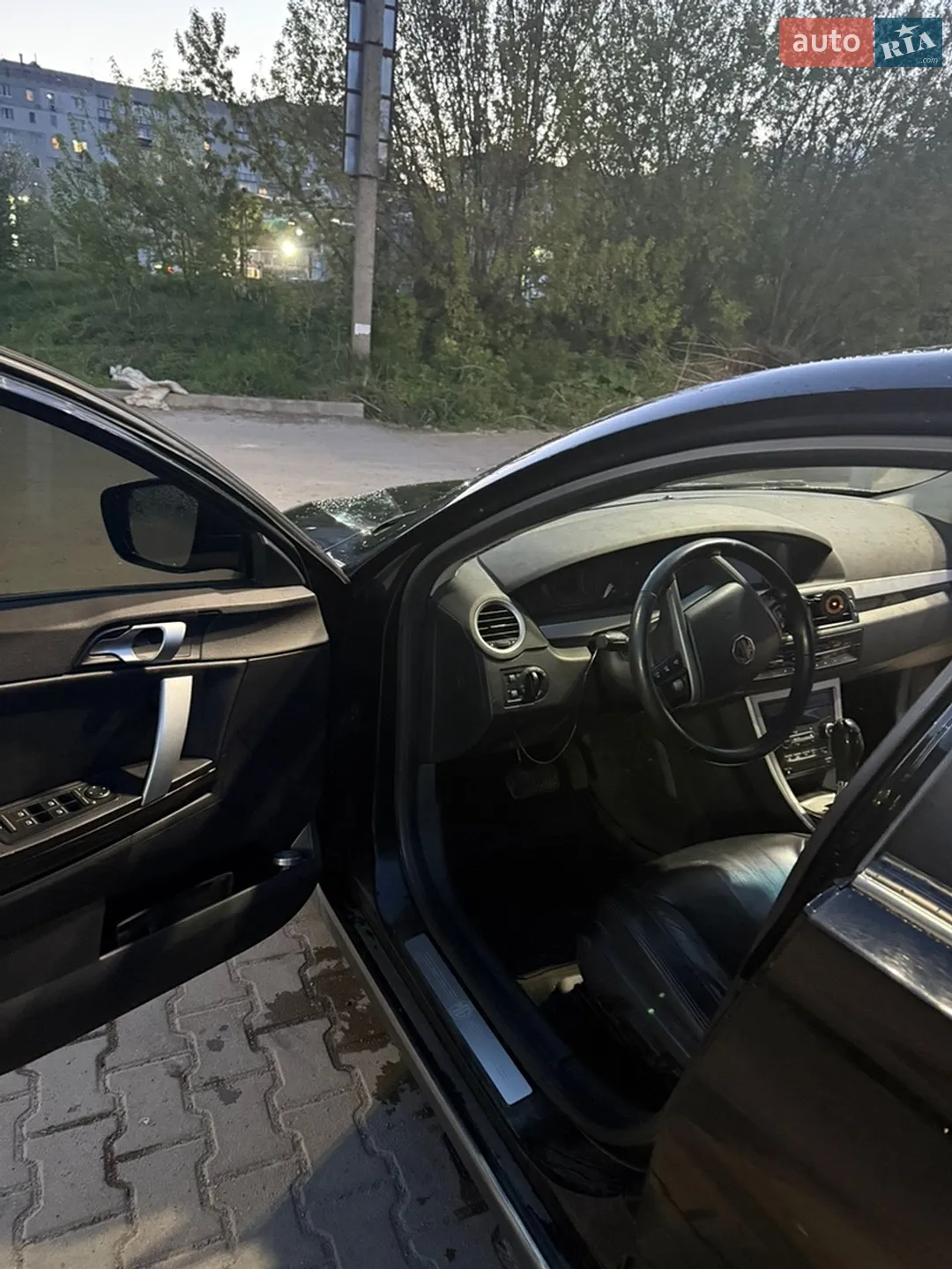 2012 MG 550 - мініатюра 9