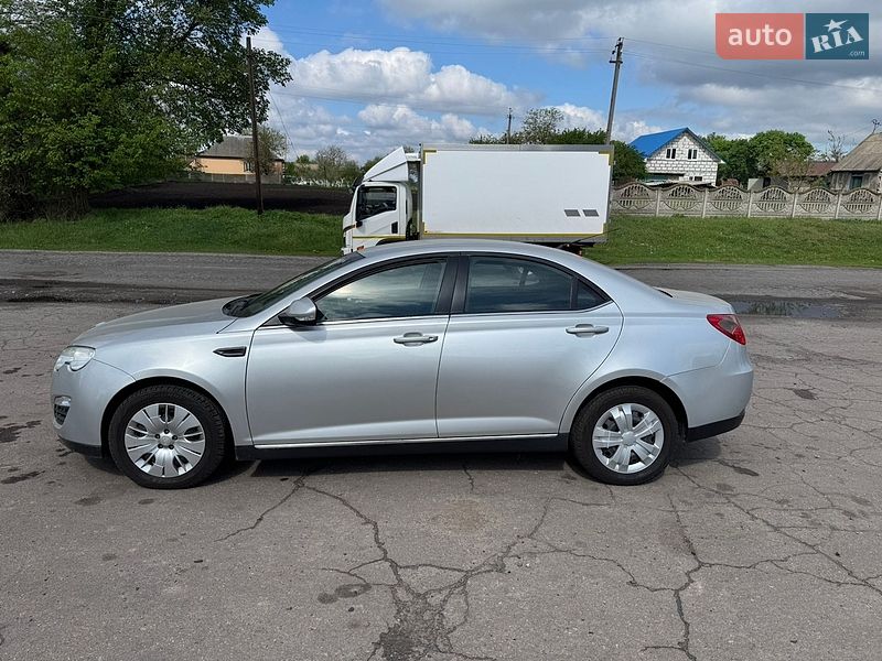 Седан MG 550 2012 в Гребенке