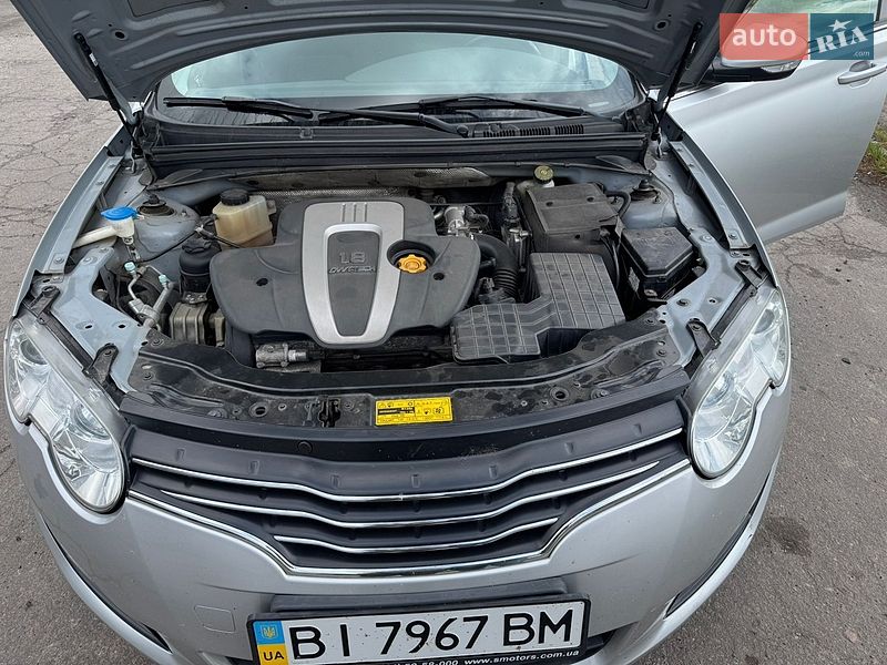 Седан MG 550 2012 в Гребінці