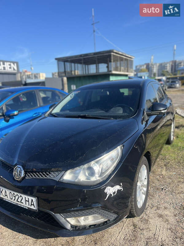 Хэтчбек MG 5 2013 в Киеве