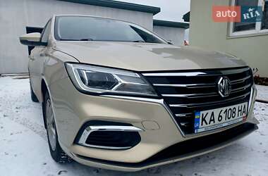 Седан MG 5 2021 в 
