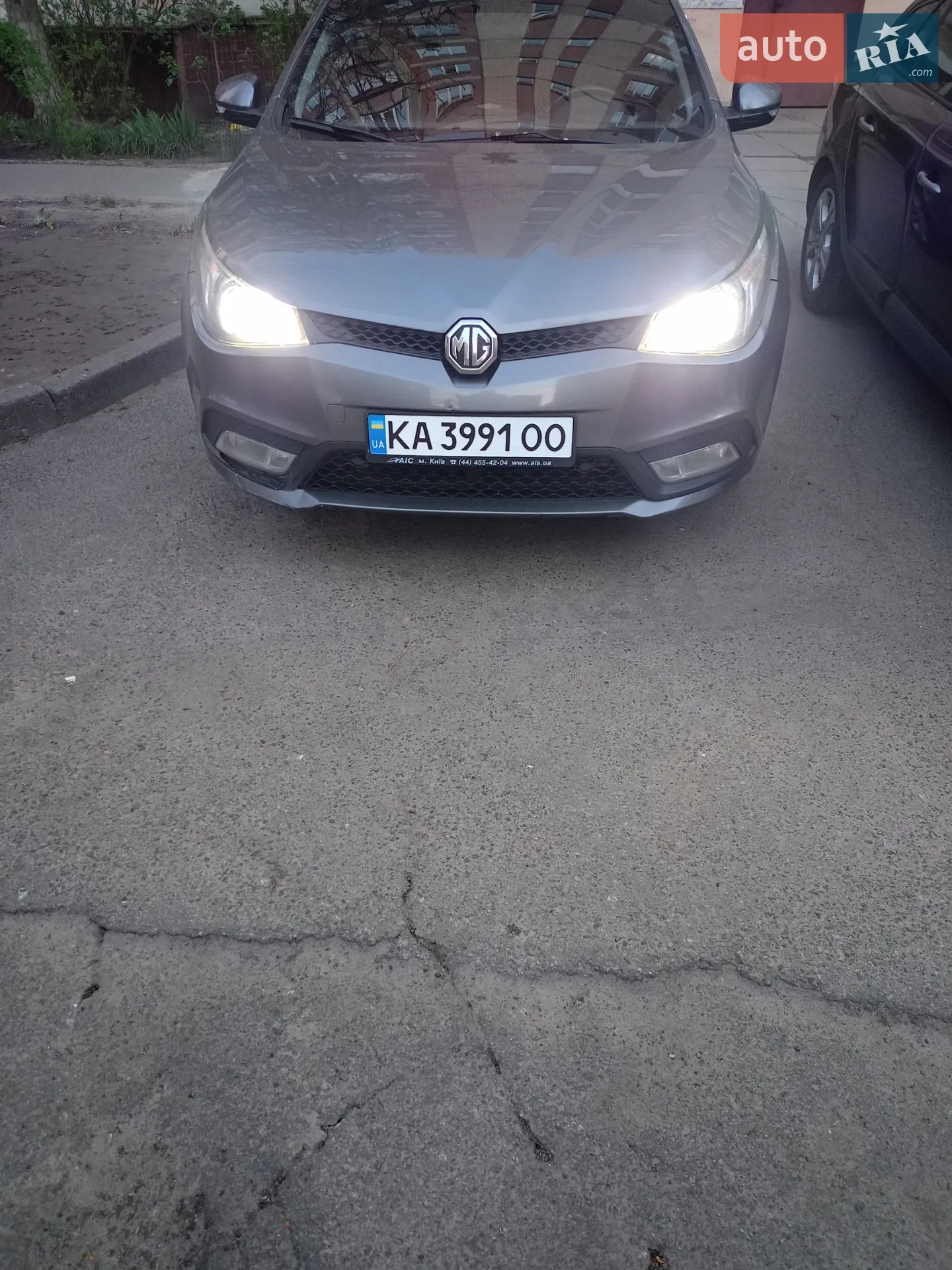 2013 MG 5 - мініатюра 16
