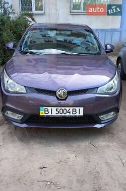 Хэтчбек MG 5 2013 в Горишних Плавнях
