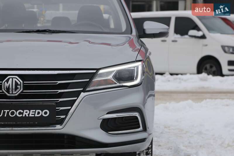 Седан MG 5 2022 в Києві фото 4 Седан MG 5 2022 в Києві