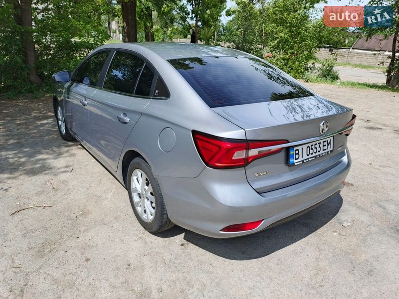 Седан MG 5 2019 в Кам'янському