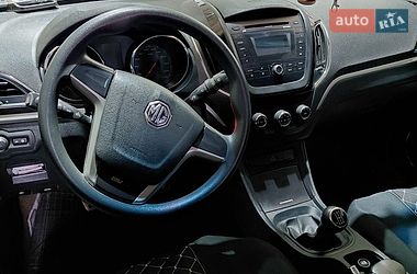 Хетчбек MG 5 2013 в Верхньодніпровську