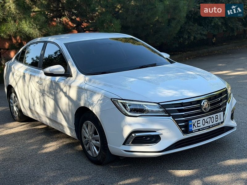 Седан MG 5 2022 в Дніпрі