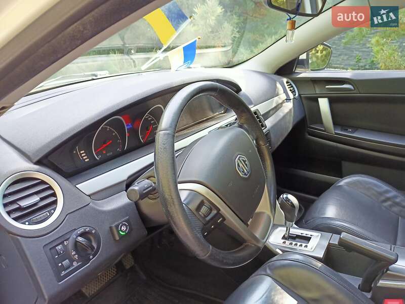 Фастбэк MG 6 2012 в Мукачево