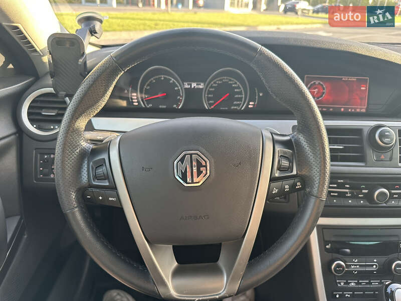 Седан MG 6 2013 в Буче