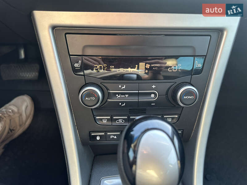 Седан MG 6 2013 в Буче