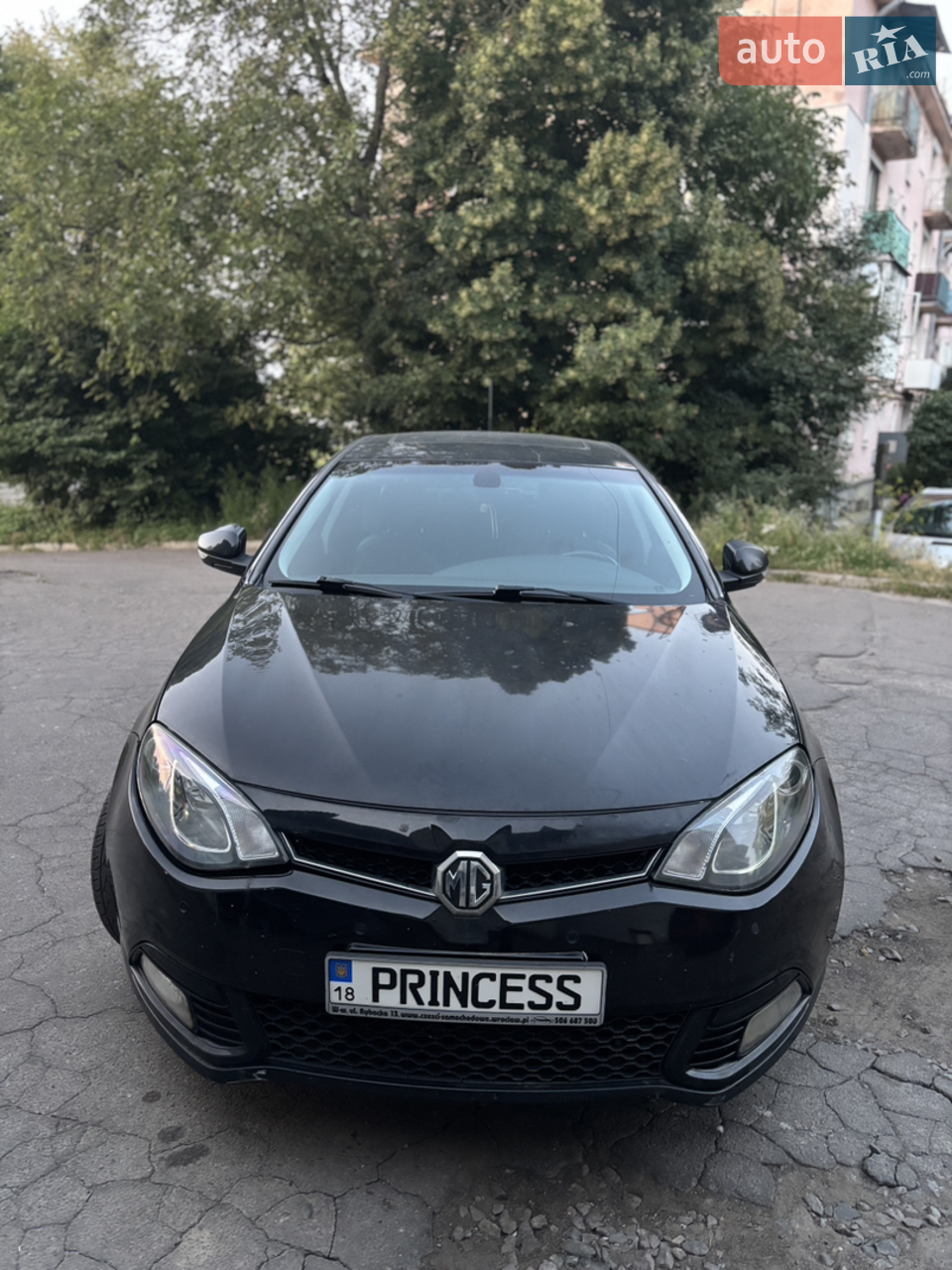 2012 MG 6 - мініатюра 17