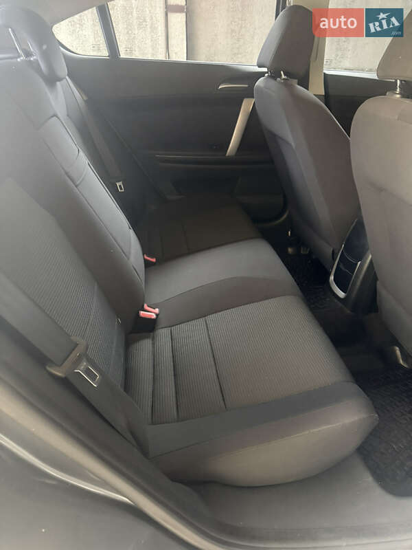 Седан MG 6 2012 в Запоріжжі фото 11 Седан MG 6 2012 в Запоріжжі