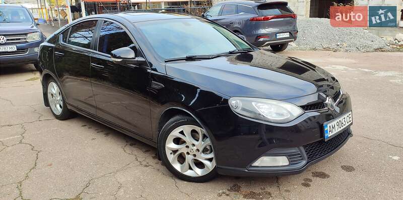 Фастбек MG 6 2012 в Житомирі