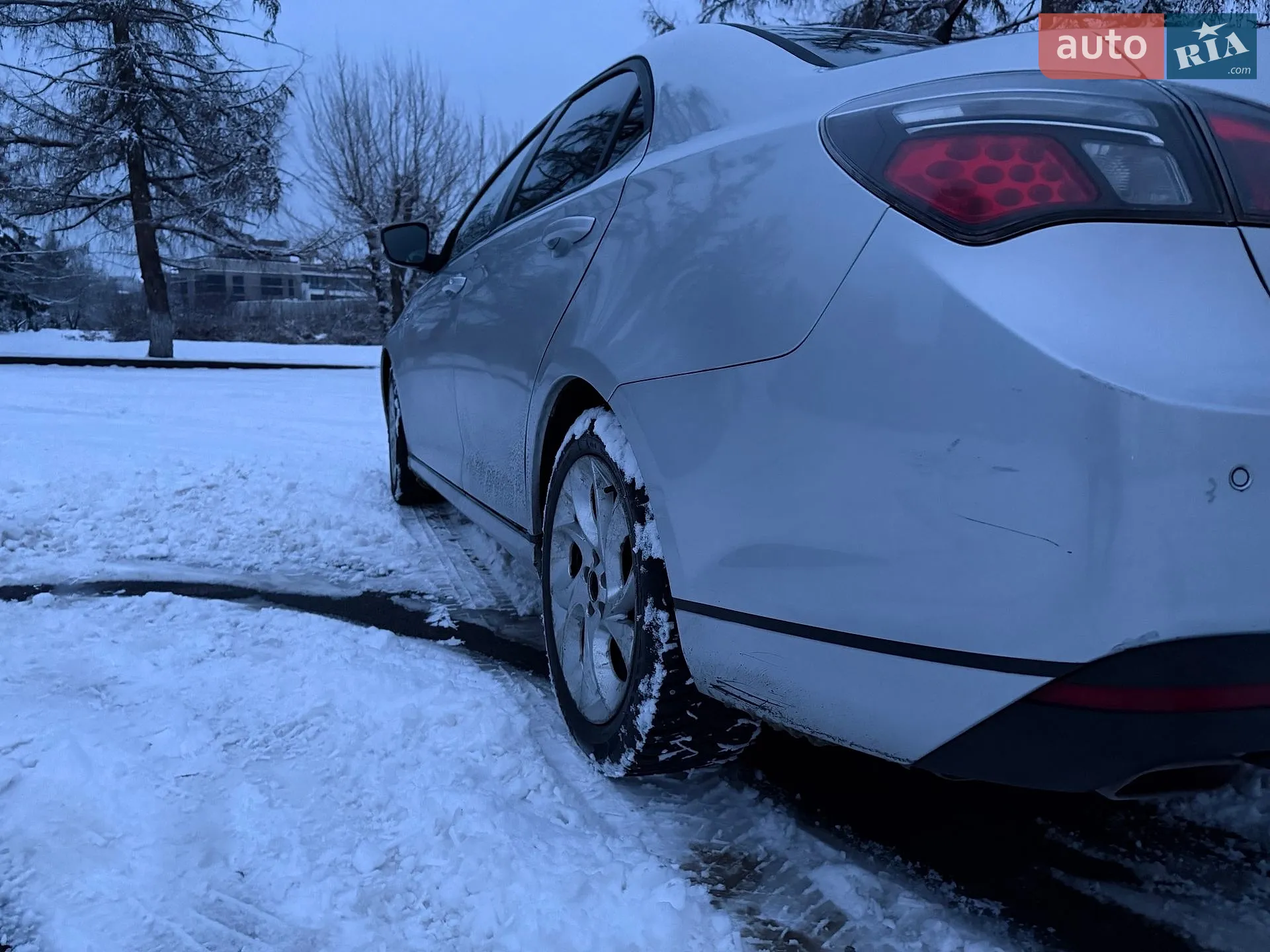 2012 MG 6 - мініатюра 5