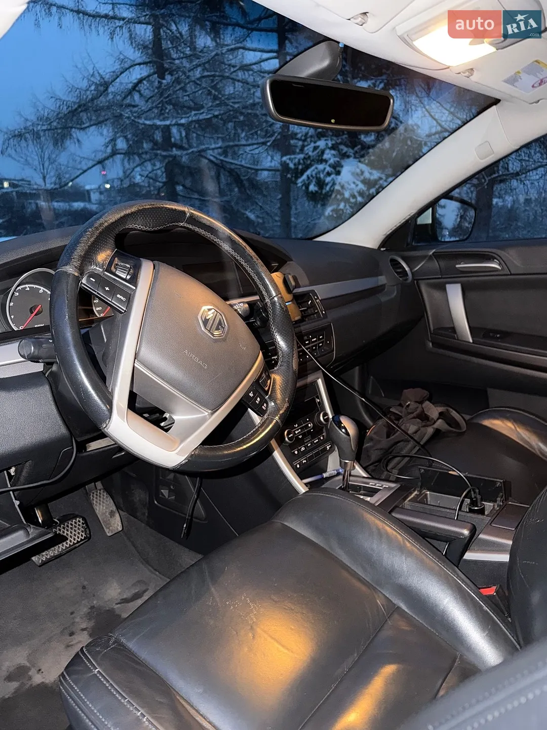 2012 MG 6 - мініатюра 10