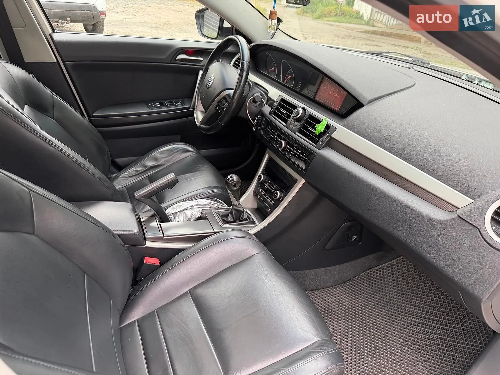 2013 MG 6 - мініатюра 18