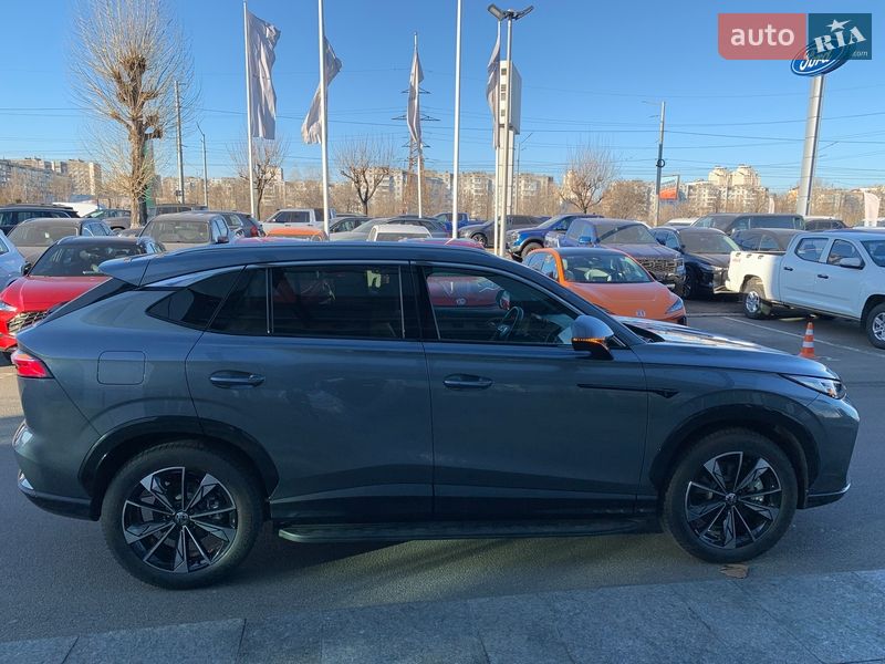 Внедорожник / Кроссовер MG EHS 2025 в Киеве
