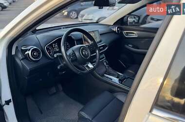 Позашляховик / Кросовер MG HS 2021 в 