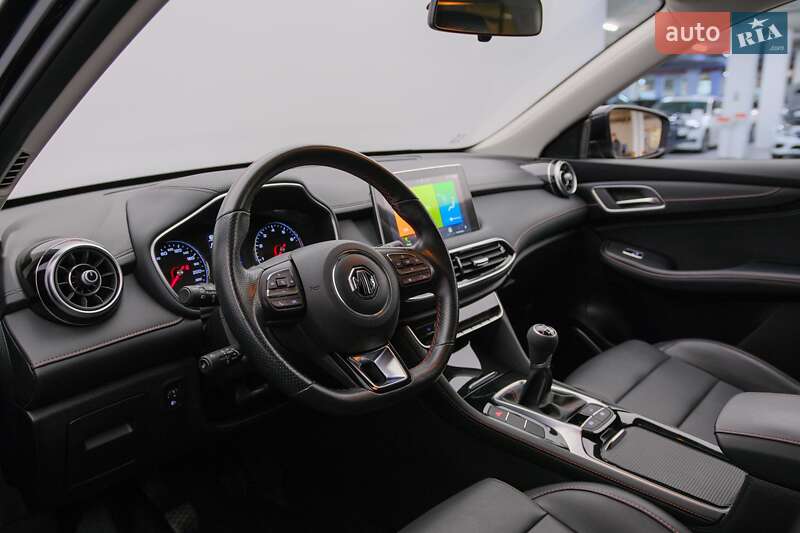 Внедорожник / Кроссовер MG HS 2022 в Киеве