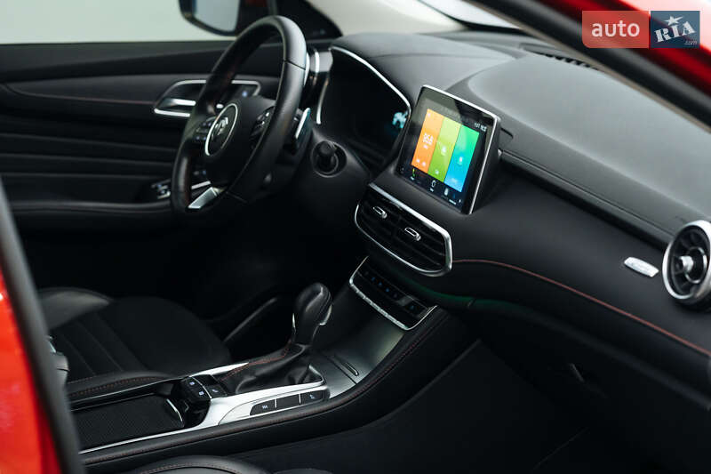 Внедорожник / Кроссовер MG HS 2022 в Киеве