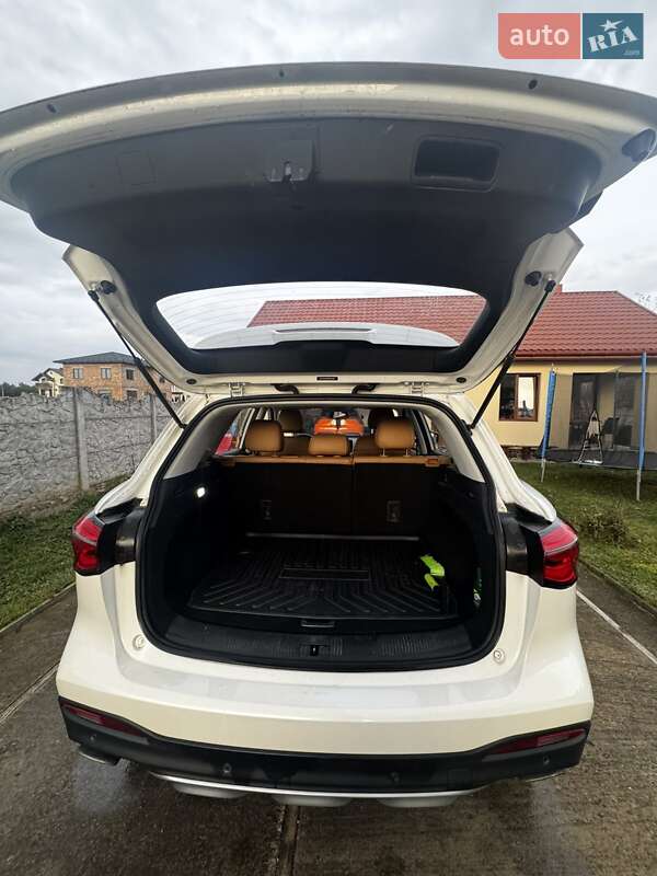 Позашляховик / Кросовер MG HS 2022 в Івано-Франківську