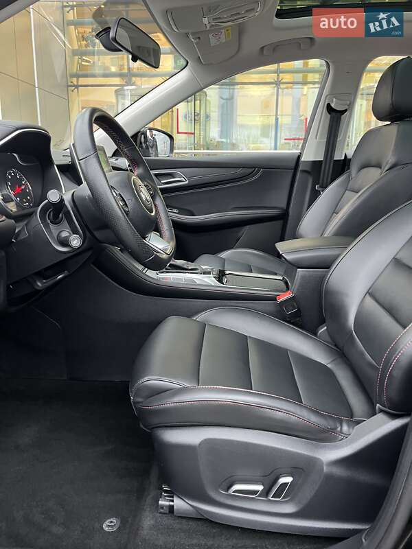 Внедорожник / Кроссовер MG HS 2021 в Киеве