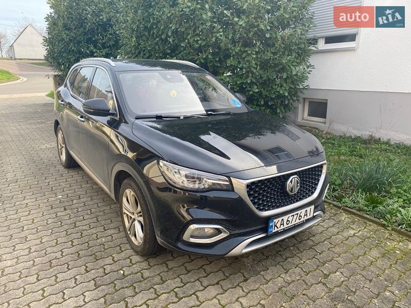 Внедорожник / Кроссовер MG HS 2022 в Киеве