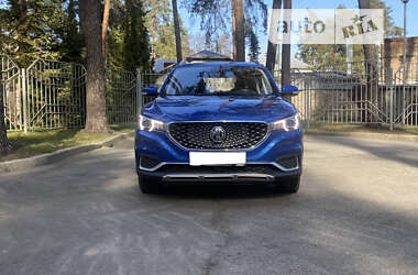 Внедорожник / Кроссовер MG ZS EV 2019 в Черкассах