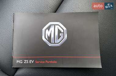 Внедорожник / Кроссовер MG ZS EV 2021 в 