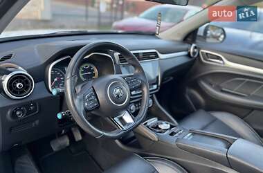 Внедорожник / Кроссовер MG ZS EV 2020 в 