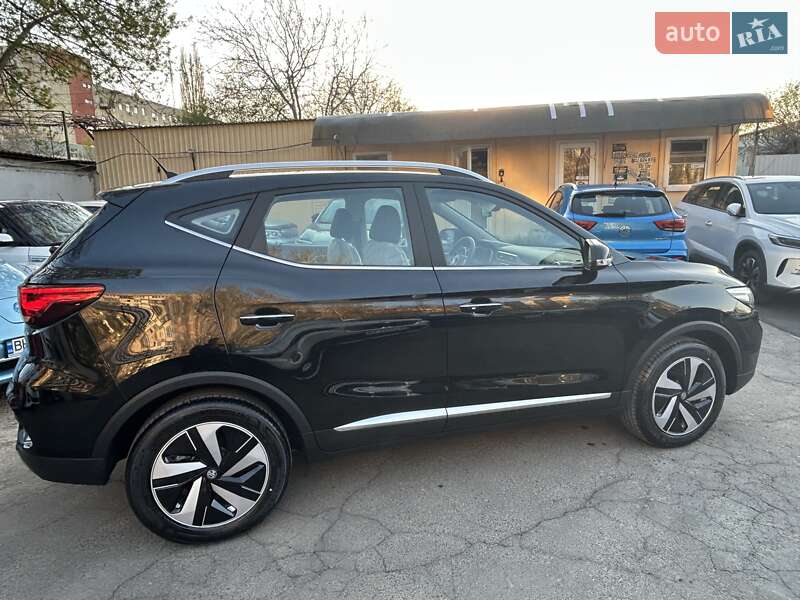 Внедорожник / Кроссовер MG ZS EV 2022 в Одессе