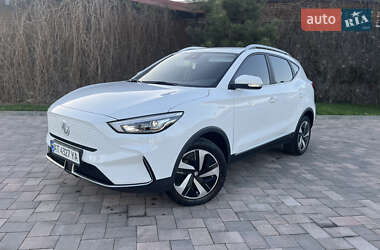 Внедорожник / Кроссовер MG ZS EV 2022 в 