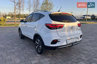 Внедорожник / Кроссовер MG ZS EV 2022 в 