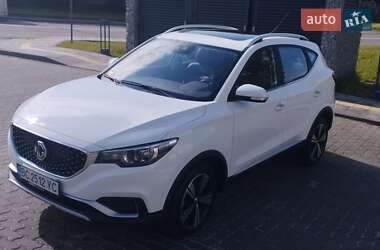 Внедорожник / Кроссовер MG ZS EV 2020 в 