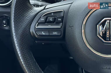 Внедорожник / Кроссовер MG ZS EV 2020 в 