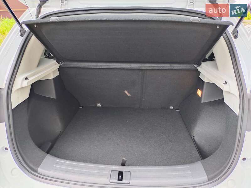 Внедорожник / Кроссовер MG ZS EV 2023 в Софиевской Борщаговке
