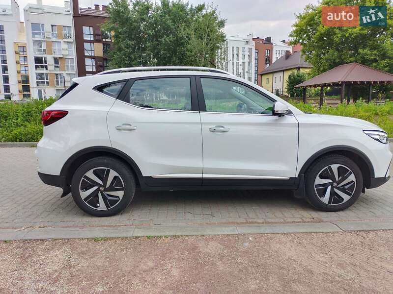 Внедорожник / Кроссовер MG ZS EV 2023 в Софиевской Борщаговке