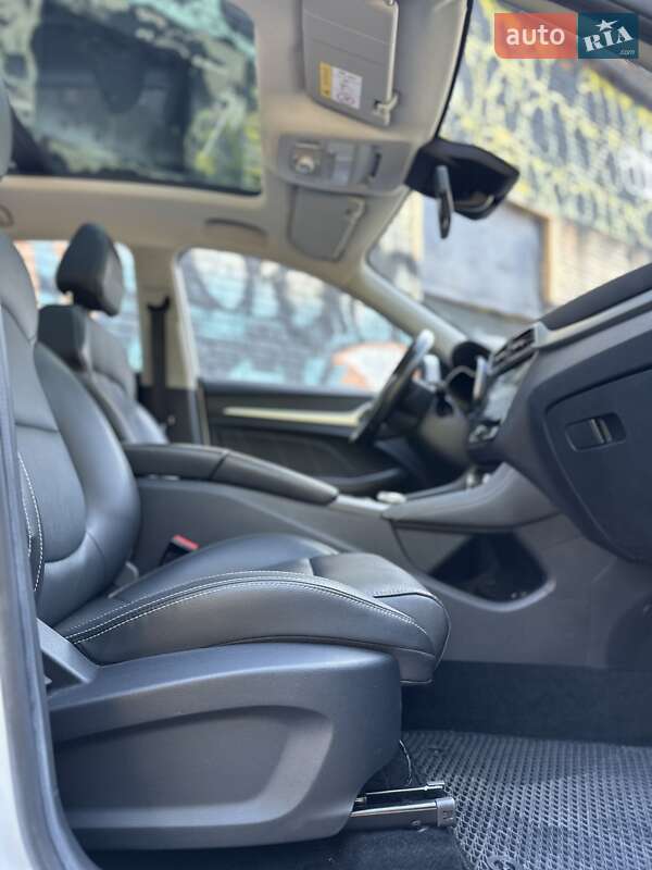 Внедорожник / Кроссовер MG ZS EV 2019 в Днепре