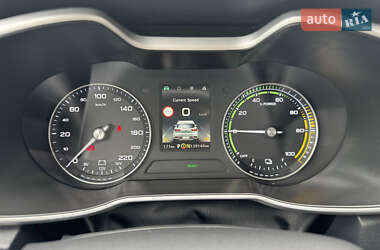Внедорожник / Кроссовер MG ZS EV 2020 в 
