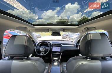 Внедорожник / Кроссовер MG ZS EV 2022 в 