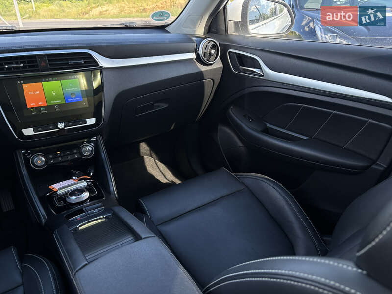 Внедорожник / Кроссовер MG ZS EV 2021 в Львове