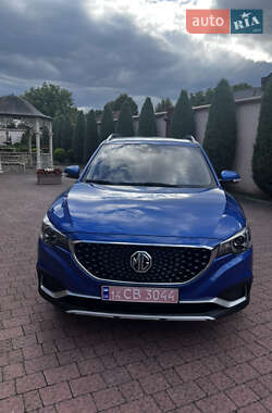 Внедорожник / Кроссовер MG ZS EV 2020 в 
