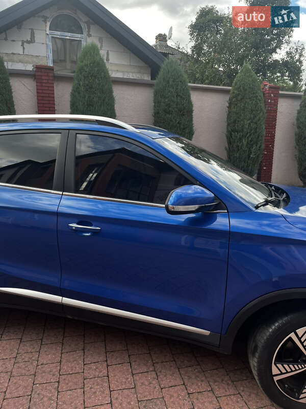 Внедорожник / Кроссовер MG ZS EV 2020 в Стрые