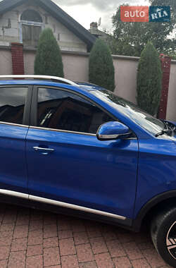 Внедорожник / Кроссовер MG ZS EV 2020 в 