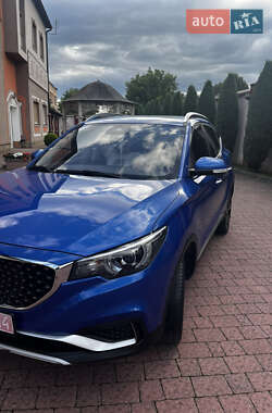 Внедорожник / Кроссовер MG ZS EV 2020 в 