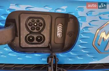 Позашляховик / Кросовер MG ZS EV 2021 в 