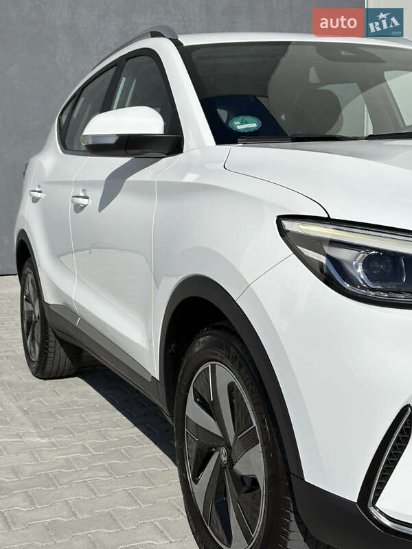 Внедорожник / Кроссовер MG ZS EV 2022 в Львове