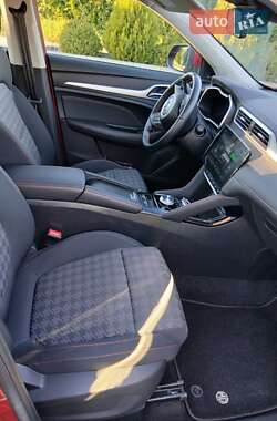 Позашляховик / Кросовер MG ZS EV 2021 в 