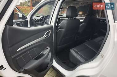 Внедорожник / Кроссовер MG ZS EV 2021 в 